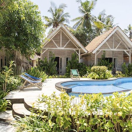 Coconut Village Guest House Lembongan Redpartner Exterior foto