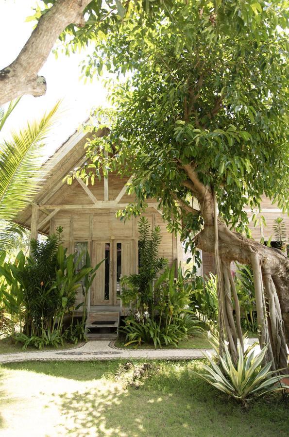 Coconut Village Guest House Lembongan Redpartner Exterior foto